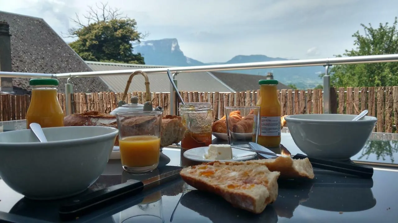 Gite Clair, Spacieux Et Cosy Avec Vue Sur Le Massif De La Chartreuse Sainte-Helene-du-Lac Апартаменты
